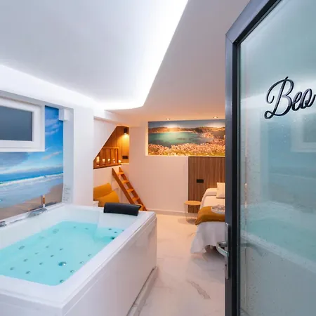 Triple M Apartamento