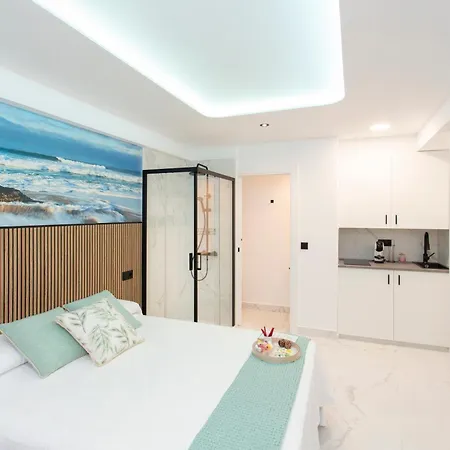 Triple M Apartment Malpica